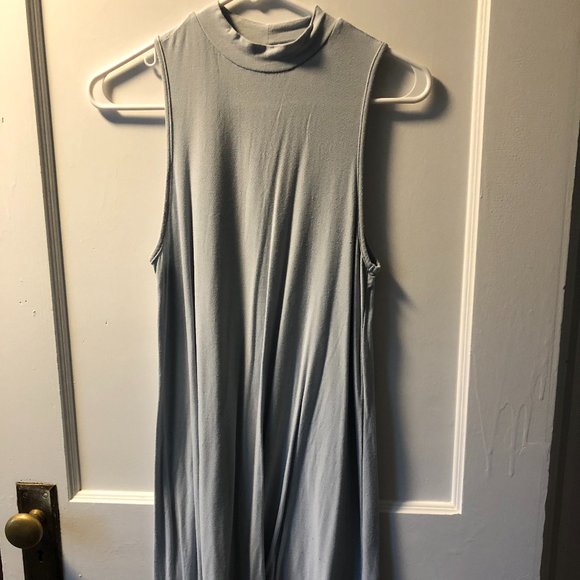 Light blue mockneck sleevless dress - Picture 1 of 2